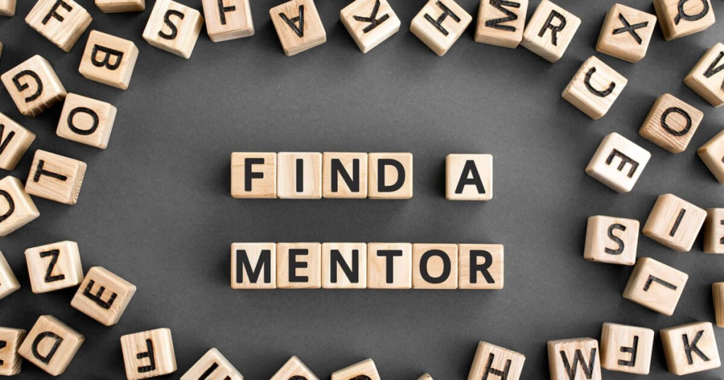 Cari Mentor atau Senior di Bidang yang Sama, Percepat Tumbuh dengan Belajar dari yang Lebih Dulu Berjalan
